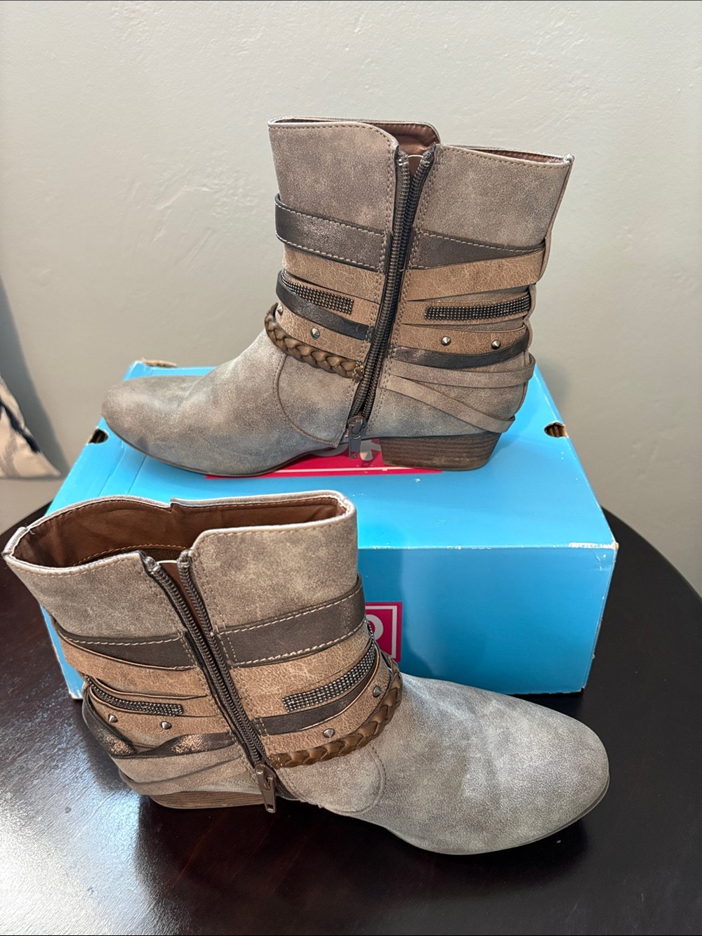 pop Heidi Grey Multi Women's Ankle Booties with Braided & Studded Straps Size 8 - Picture 5 of 7